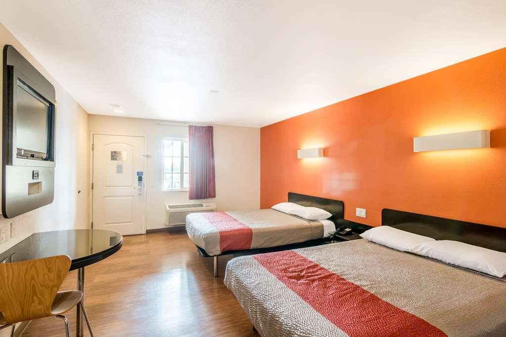 Motel 6 Bell Gardens Ruang foto