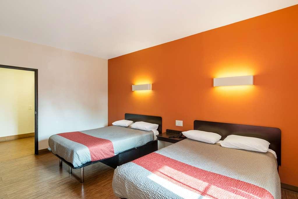 Motel 6 Bell Gardens Ruang foto