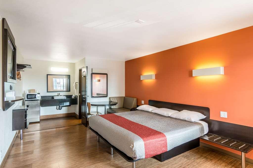 Motel 6 Bell Gardens Ruang foto