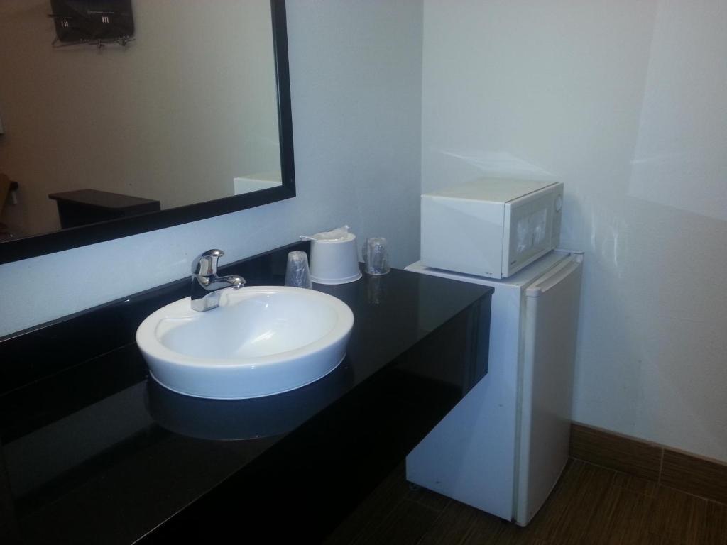 Motel 6 Bell Gardens Ruang foto